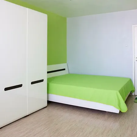 Apartment 3-room With Sea View