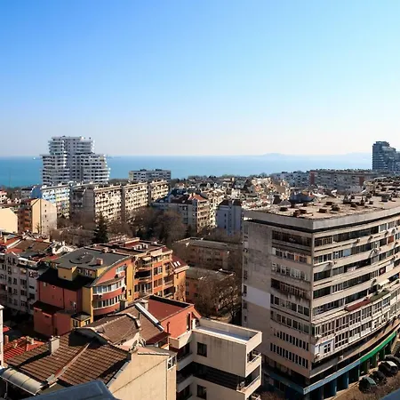 3-room With Sea View Apartment