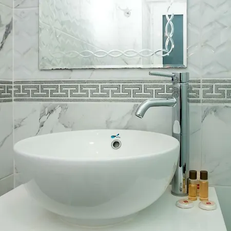 3-room With Sea View Apartment *