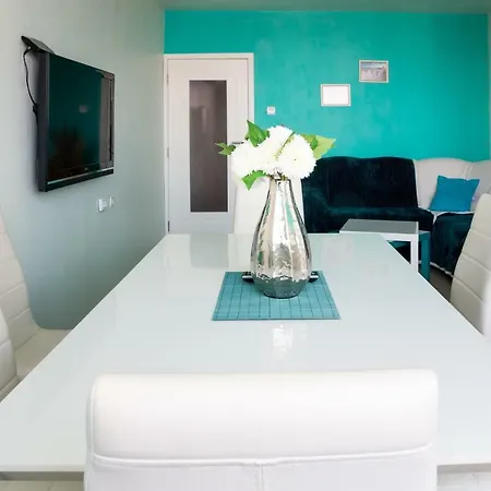 3-room With Sea View Appartement