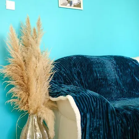 Appartement 3-room With Sea View *